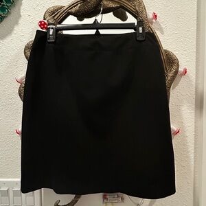 Vintage Y2K Talbots Elegant Black Mini Skirt Size: 12 Petite